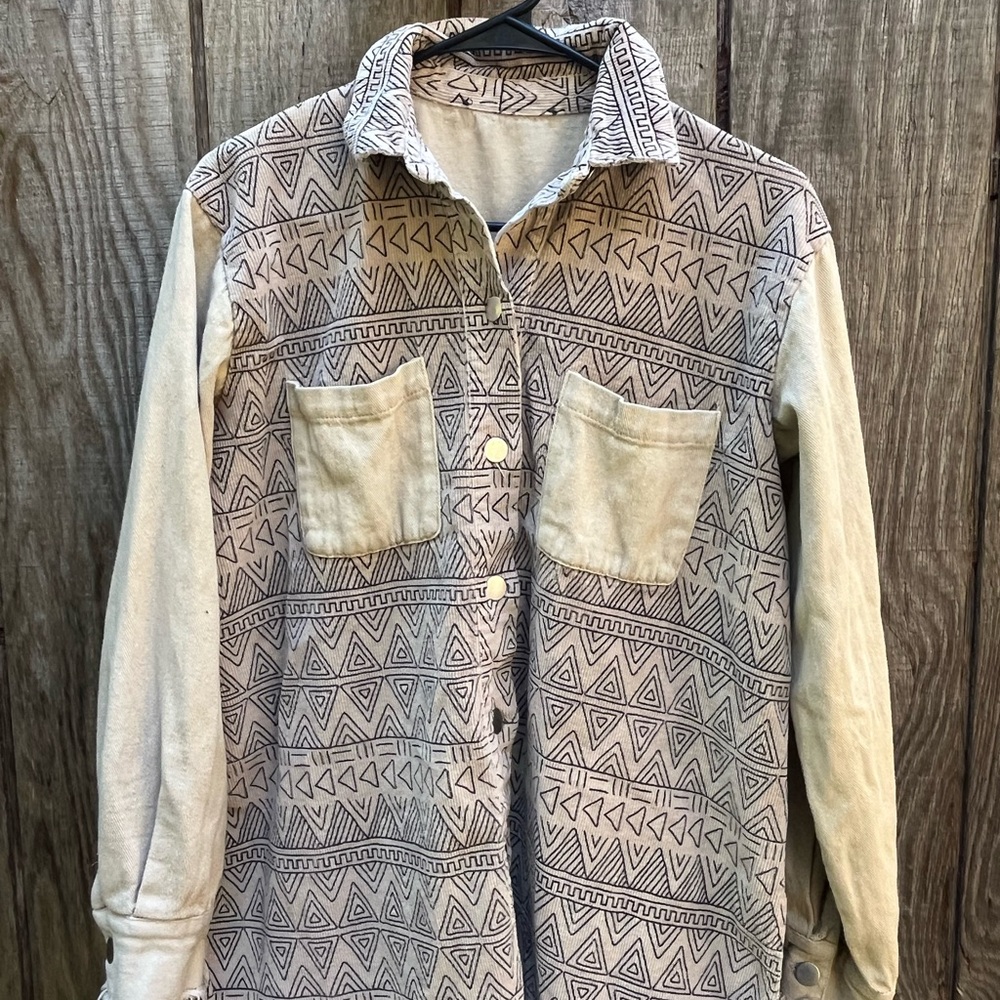 Corduroy Shirt w/ Geometric Pattern
